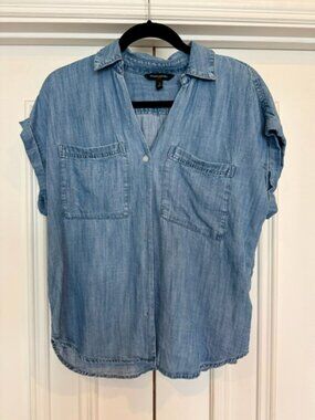 Blue denim light weight shirt, size Small